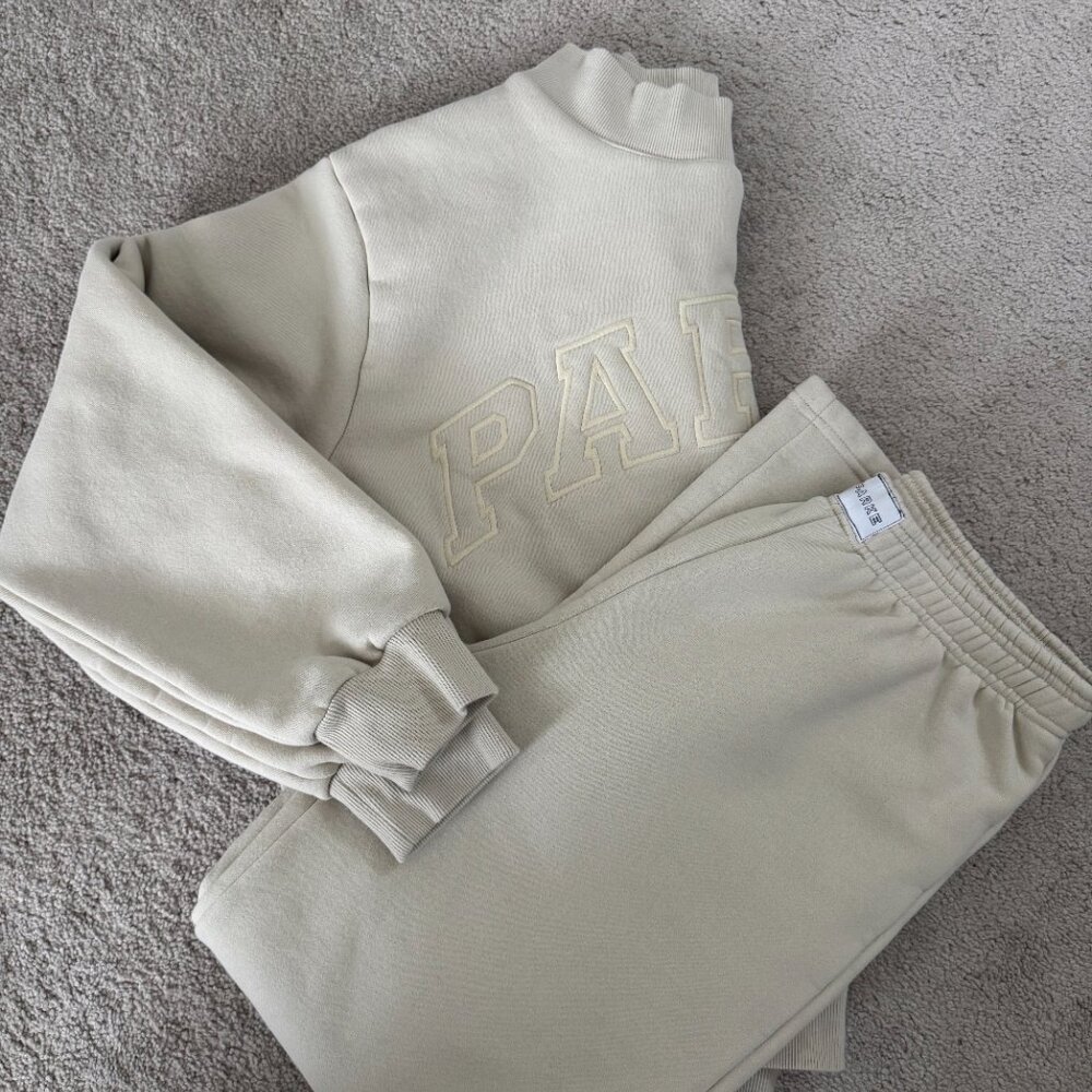 Parke Monochrome Mockneck & Parke Boxer Sweatpants